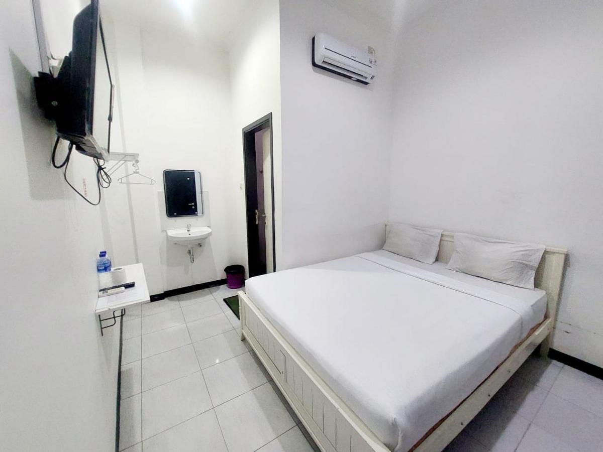 Cozy Stay Kupang Kupang  Exterior photo